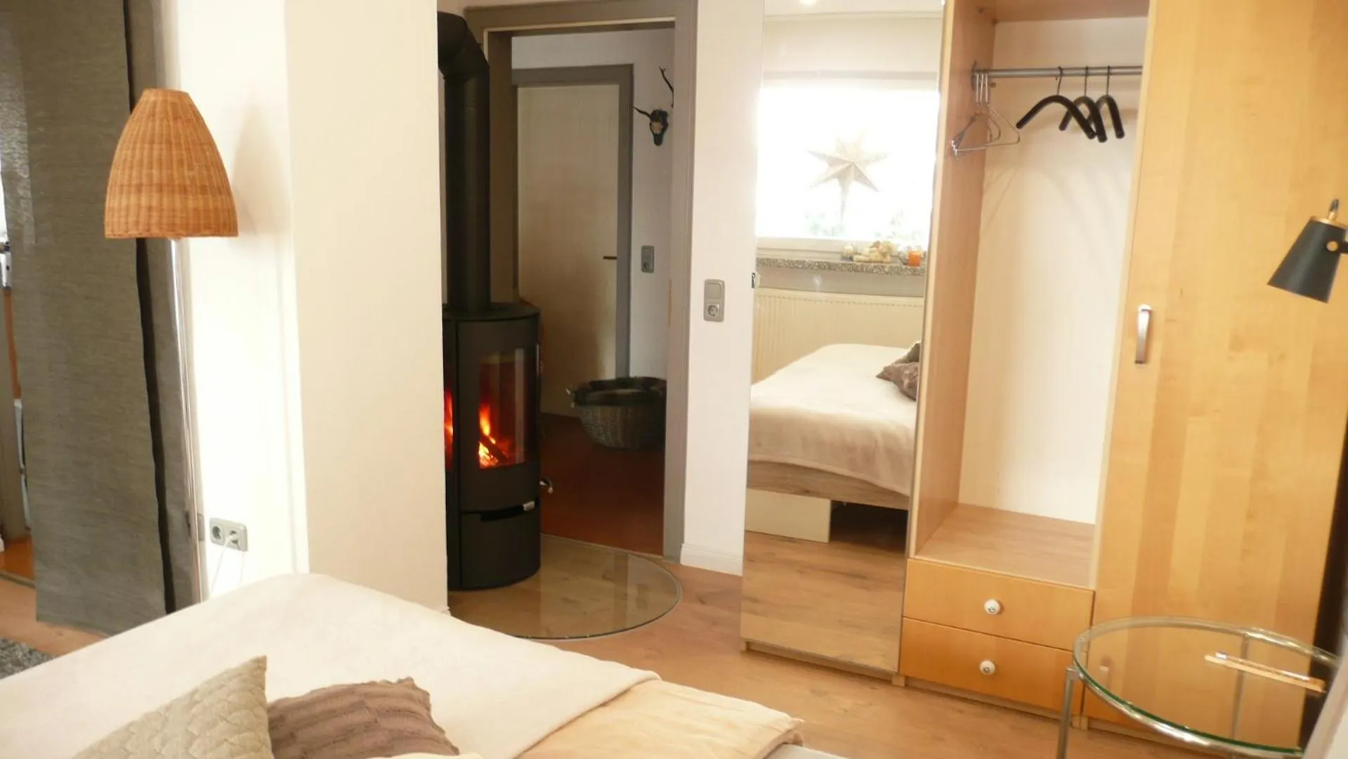 Alpenblickwohnung mit Garten-Terrasse -Eigener Eingang Kirchdorf im Wald Apartment