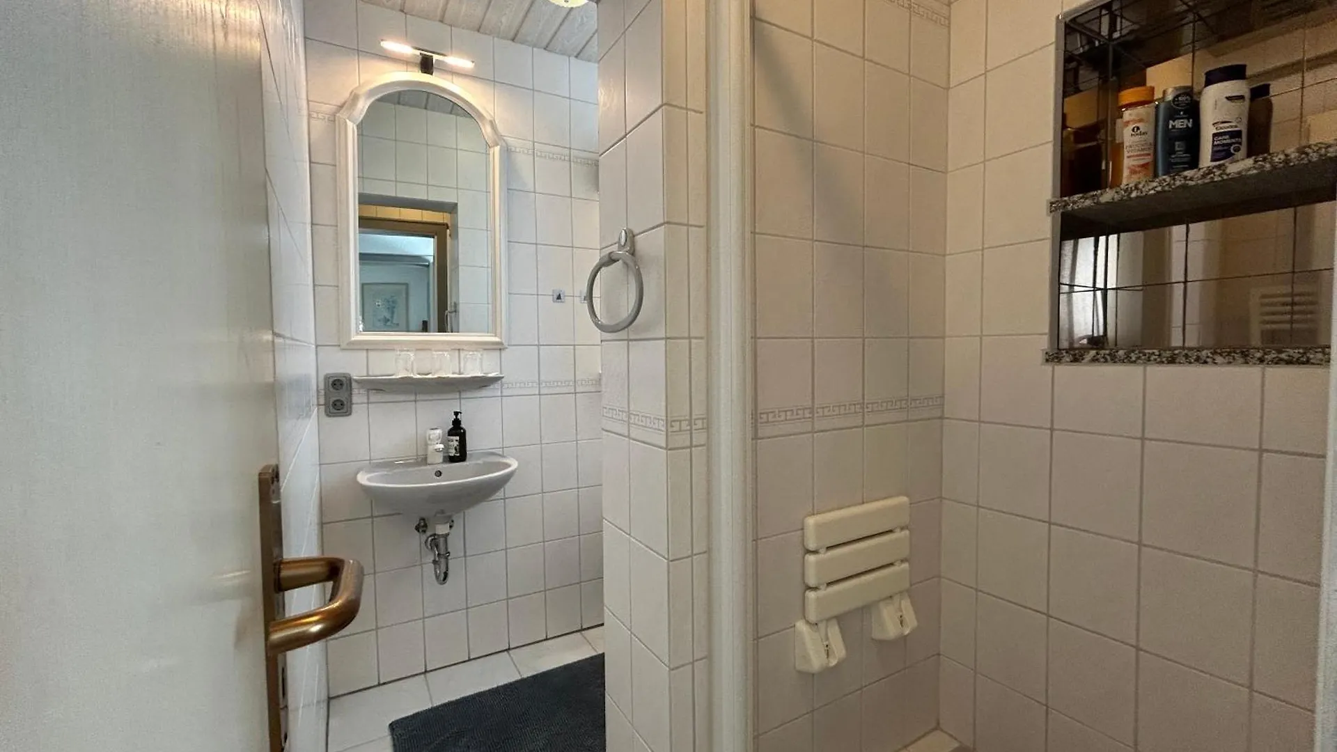 Alpenblickwohnung mit Garten-Terrasse -Eigener Eingang Kirchdorf im Wald Apartment