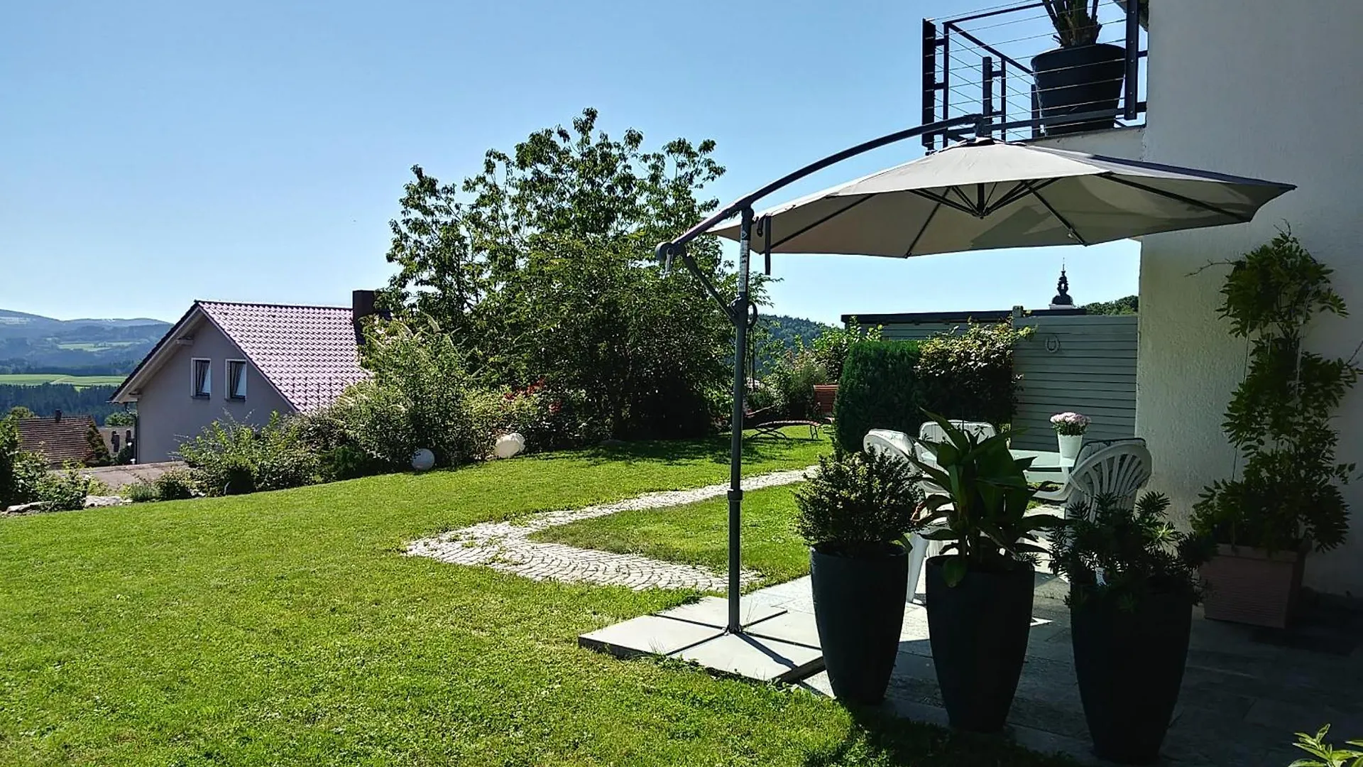 Ferienwohnungen Alpenblick Mit Garten -Panoramasauna- Kirchdorf im Wald Apartment