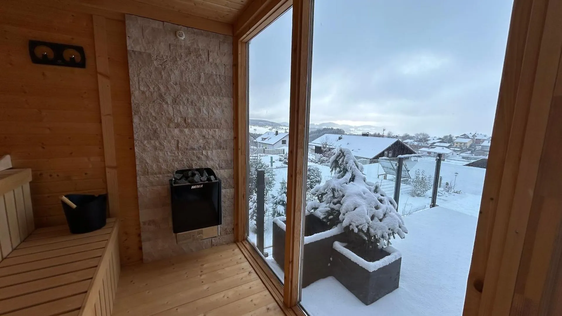 Ferienwohnungen Alpenblick Mit Garten -Panoramasauna- Kirchdorf im Wald Apartment